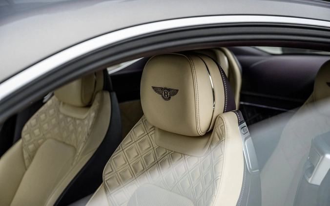 Bentley Continental GT cena 999000 przebieg: 60390, rok produkcji 2018 z Wołomin małe 254